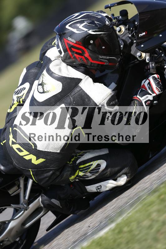 /45 10.08.2025 Plüss Moto Sport ADR/Freies Fahren/401